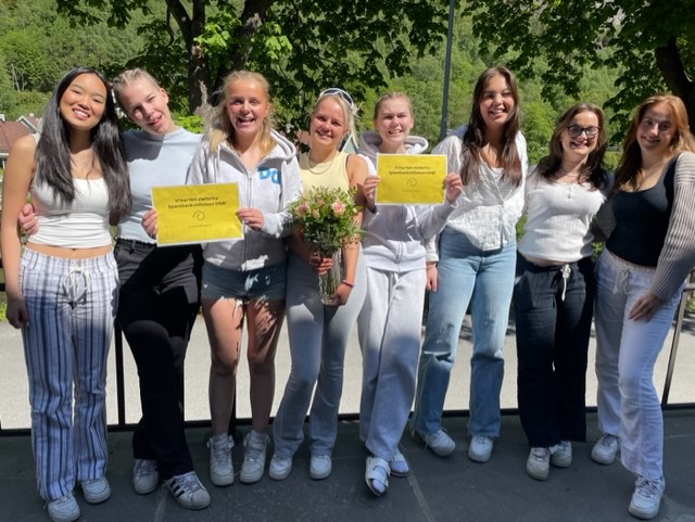 HO-klassen har siden februar hjulpet til med Demenskoret i Tinn.